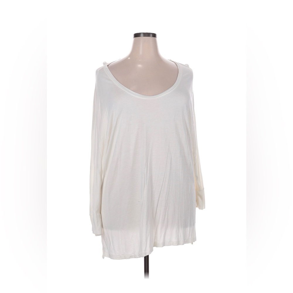 Old Navy Classic White Long Sleeve Top